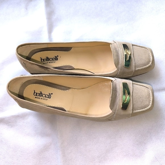 BOTICELLI Women’s Low Heel Beige Suede Loafers Made in Italy Size 7.5 - Picture 4 of 16